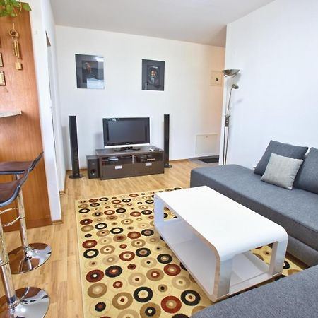 Apartman Hugo Veľký Slavkov Buitenkant foto