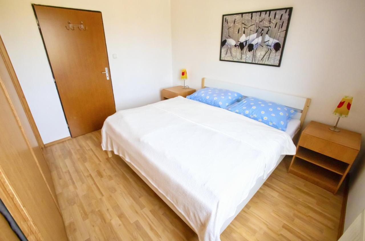 Apartman Hugo Veľký Slavkov Buitenkant foto